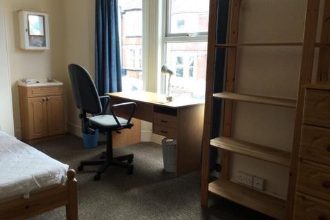 4 bedroom house share to rent, King's Road