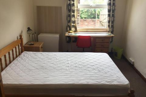 4 bedroom house share to rent, King's Road