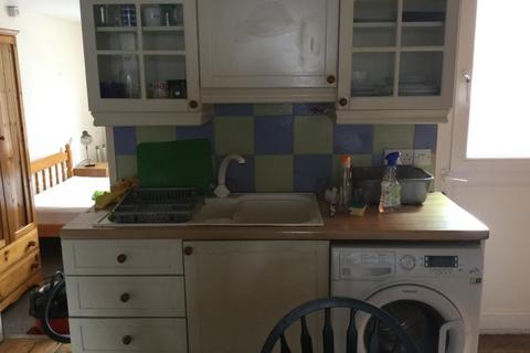4 bedroom house share to rent, King's Road