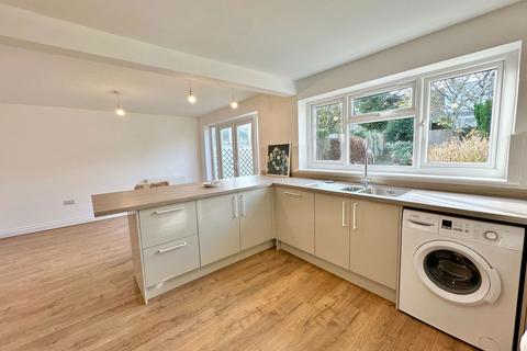 3 bedroom semi-detached house for sale, Broadley Drive, Torquay, TQ2 6UE