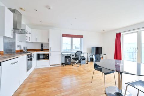 2 bedroom flat for sale, Sun Passage, Bermondsey, London, SE16