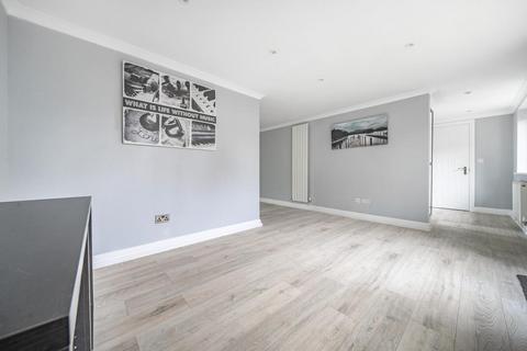 70 Broomfield Road, Beckenham, BR3 3QD