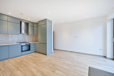 14 Leafield Road, Sutton, SM1 2NH