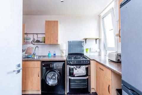 1 bedroom flat for sale, Brittany Point, Lollard Street, Kennington, London, SE11