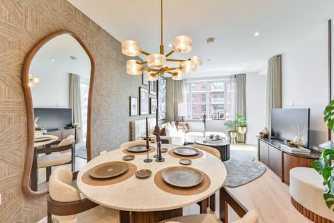 3 bedroom flat for sale, Imperial Building, London SE28