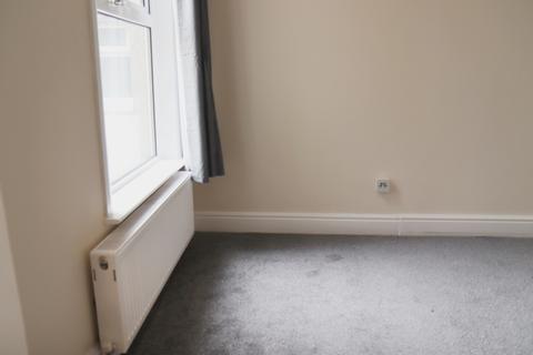 House share to rent, ROOM 3, Luton LU4