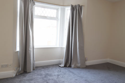 House share to rent, ROOM 2, Luton LU4