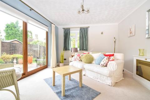 4 bedroom detached house for sale, Hilfield, Hampshire GU46