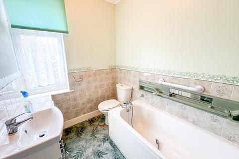 7 Meadow Road, Gravesend, DA11 7LR