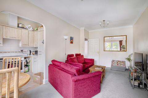 2 bedroom apartment for sale, Priory Court, Apton Road, Bishop's Stortford, Hertfordshire, CM23