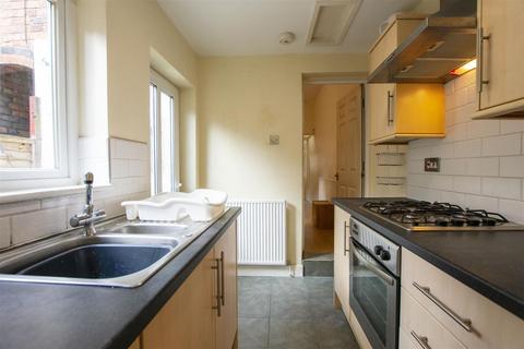 4 bedroom house to rent, Harrow Road, Birmingham B29