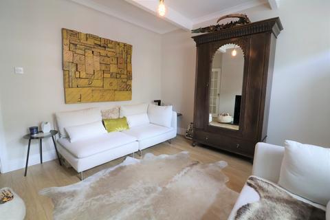 undefined, Hadfield Place, Glossop SK13
