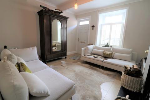 undefined, Hadfield Place, Glossop SK13