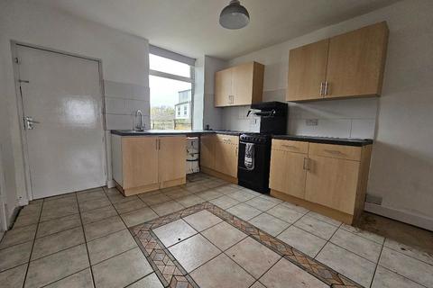 3 bedroom terraced house for sale, Higher Ainsworth Road, Radcliffe, Manchester