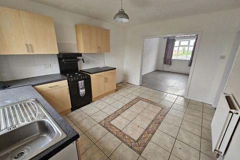 3 bedroom terraced house for sale, Higher Ainsworth Road, Radcliffe, Manchester