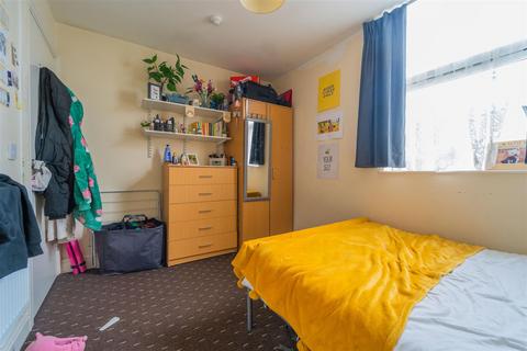 undefined, Heeley Road, Birmingham B29