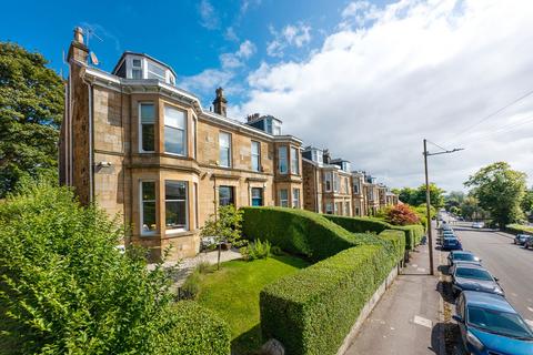 5 bedroom semi-detached house for sale, Queen Mary Avenue, Glasgow