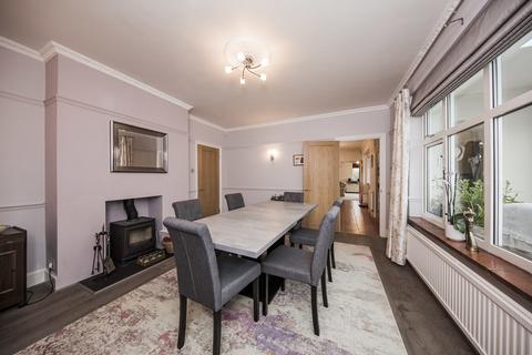 4 bedroom detached house for sale, Bayham Road, Tunbridge Wells