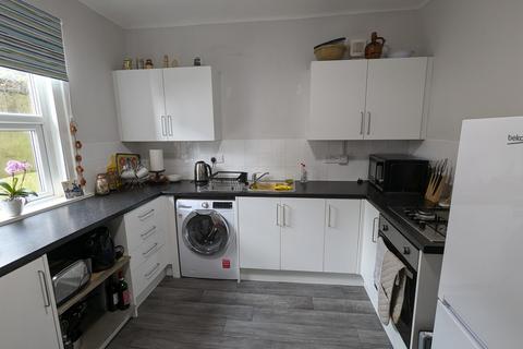 2 bedroom ground floor flat to rent, Aigburth Road, Liverpool, Merseyside