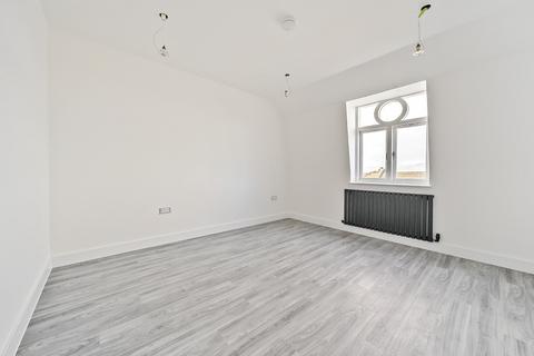 1 bedroom semi-detached house to rent, Haigh Apartments, Rippolson Road, Plumstead, London, SE18