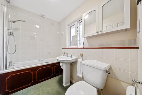 23 Homeland Drive, Sutton, SM2 5AU
