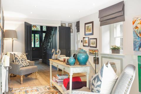 5 bedroom semi-detached house for sale, Elms Road, London, SW4