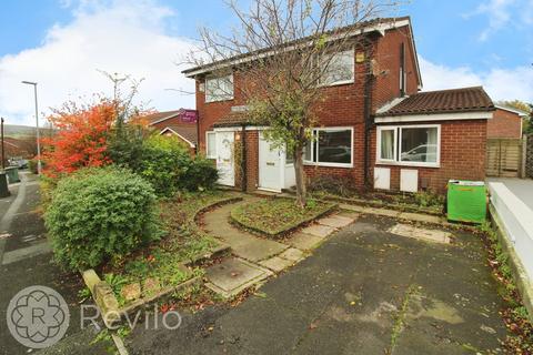 2 bedroom semi-detached house to rent, Croxton Avenue, Rochdale, OL16