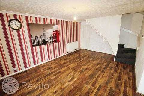 2 bedroom semi-detached house to rent, Croxton Avenue, Rochdale, OL16