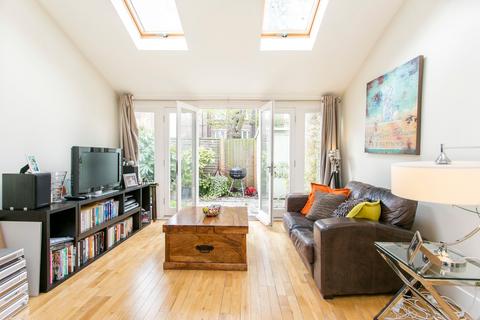 1 bedroom flat to rent, Moresby Road, London, E5