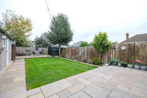 3 bedroom semi-detached house for sale, Lancing Road, Orpington