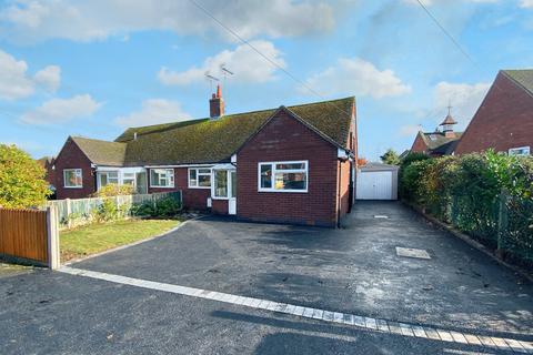 3 bedroom bungalow for sale, Hawthornden Gardens, Uttoxeter