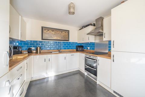 3 Apple Blossom Walk, Cranbrook, Exeter, EX5 7ED