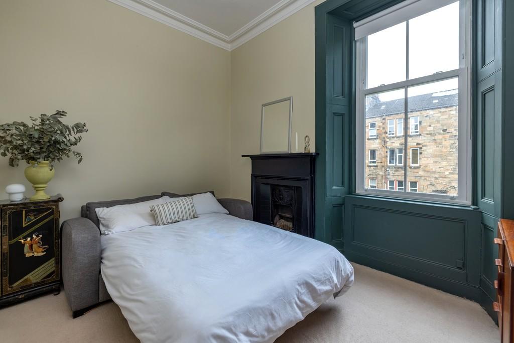 Leven Street Flat-7