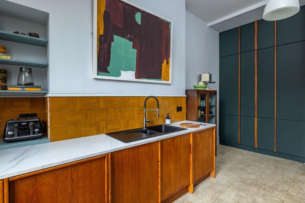 Leven Street Flat-11