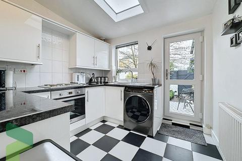 5 Willow Street, Darwen, BB3 1LH