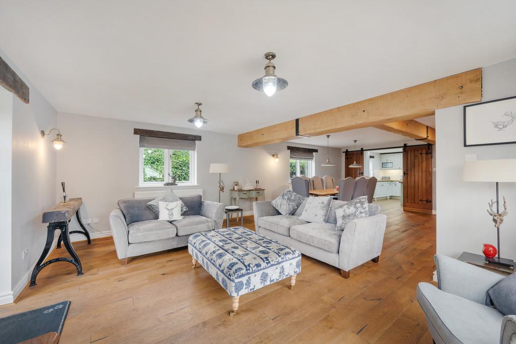 Main Barn Sitting Room