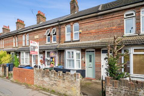 2 bedroom terraced house for sale, Bellingdon Road, Chesham, Buckinghamshire