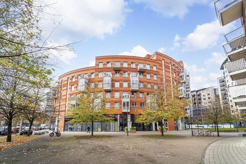 1 bedroom apartment for sale, Buckler Court, Eden Grove, Islington, London, N7