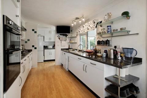 2 bedroom mobile home for sale, Beechwood Crescent, Dawlish EX7