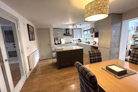 16 Sycamore Avenue, Auchterarder, PH3 1GQ