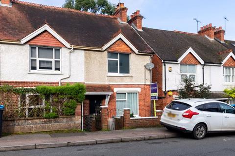 2 bedroom semi-detached house for sale, Croydon Road, Caterham