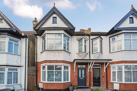 3 bedroom flat for sale, Hale Lane, London