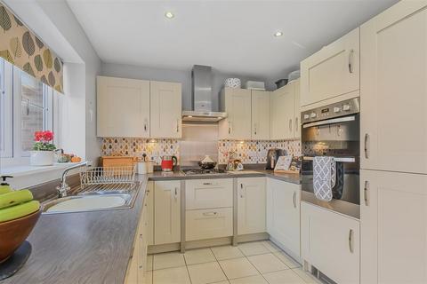 21 Abbott Close, Easingwold, York, YO61 3QY