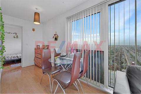 1 bedroom flat for sale, Eastern Avenue, Ilford