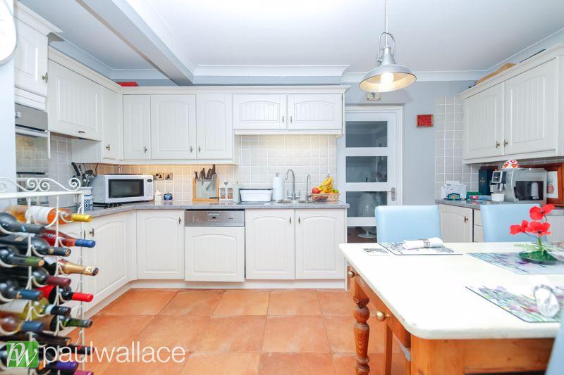 Kitchen / Breakfast