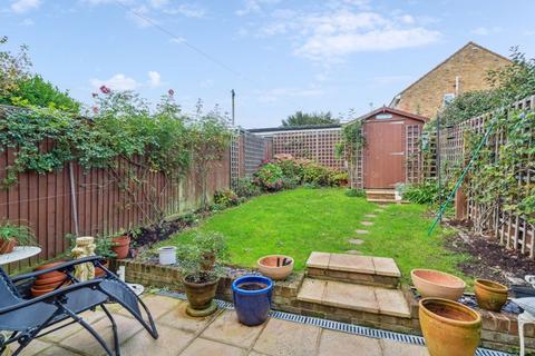 3 bedroom house for sale, The Vale, Chalfont St Peter