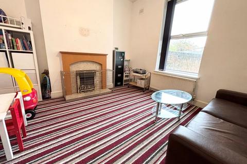 3 bedroom terraced house for sale, Heathfield Road, Handsworth, Birmingham, B19 1HG