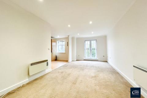 2 bedroom apartment for sale, Grange Drive, Streetly, Sutton Coldfield, B74 3DT