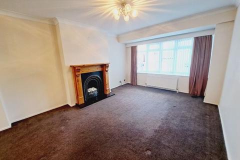 3 bedroom semi-detached house to rent, Leicester Close, Wallsend