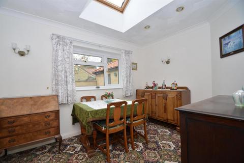 3 bedroom detached bungalow for sale, Sutton Park, Sutton CB6